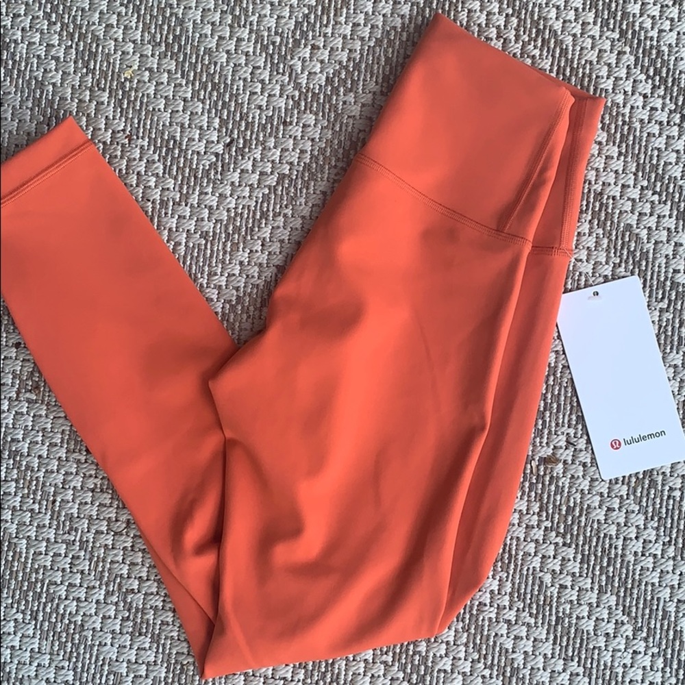 NWT lululemon wunder under leggings